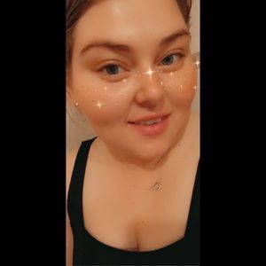 Meet your Posher, Rocio